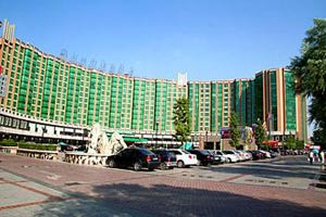 Exterior View of Century Golden Rosources Hotel Beijing