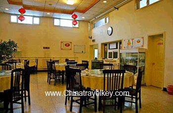 Restaurant of Dong si fuyuan guest house