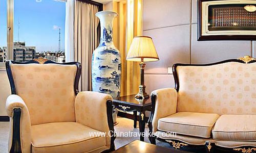 Guestroom of Dongjiaominxiang Hotel Beijing