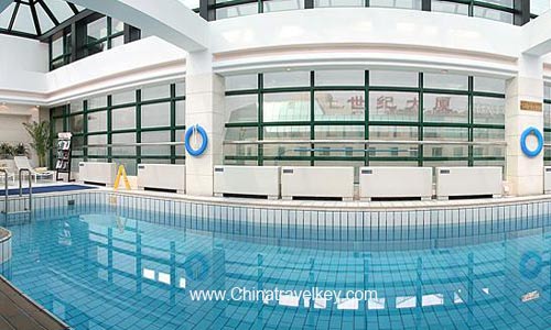 Pool of Holiday Inn Crown Plaza Beijing
