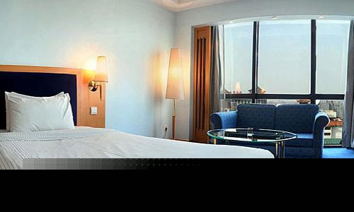 Guestroom of Novotel Peace Hotel Beijing