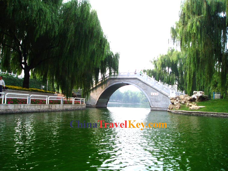 Photo of Taoranting Park 