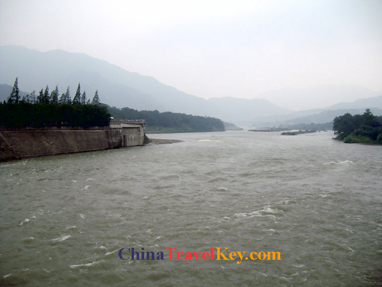 photo of chengdu dujiangyan irrigation project 
