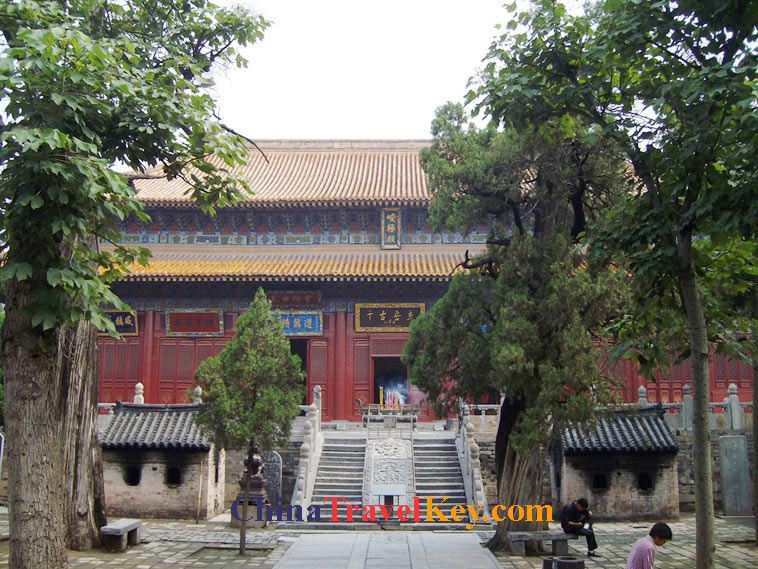 photo of dengfeng zhongyue temple