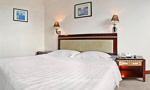 Guestroom of Plaza Hotel Guilin