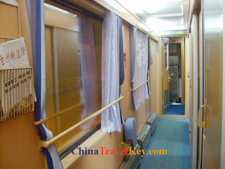 photo of jiuquan train station