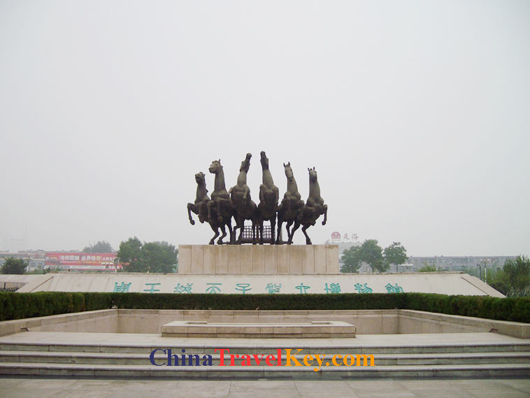 photo of luoyang royal horse and chariot pits