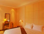 Guestroom of Suning Universal Hotel Nanjing 