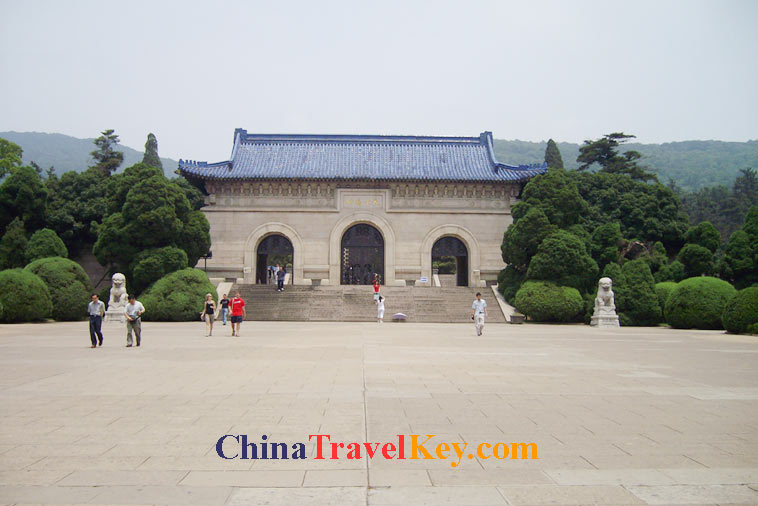 photo of mausoleum of dr.sun yat sen