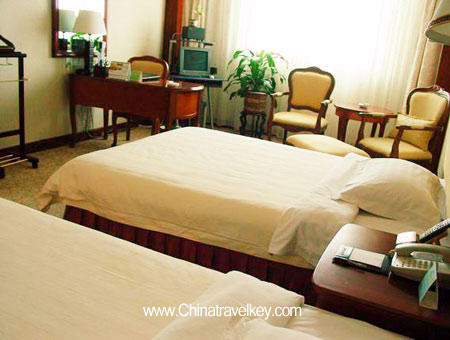 Guestroom of Phoenix Hotel Nanning