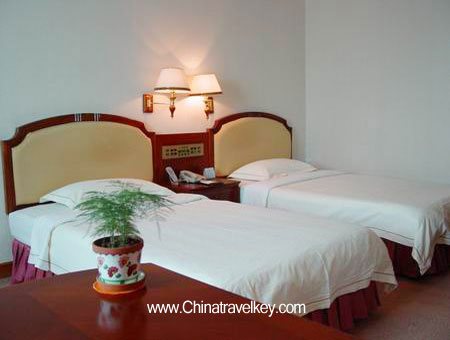 Guestroom of Phoenix Hotel Nanning