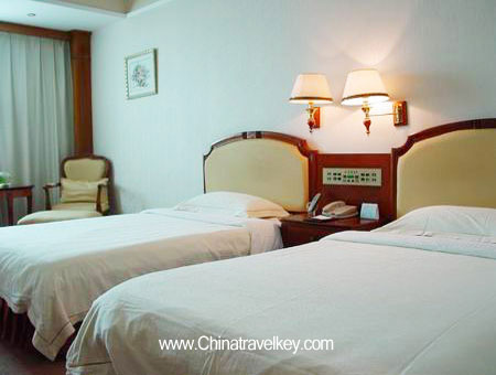 Guestroom of Phoenix Hotel Nanning