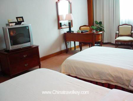 Guestroom of Phoenix Hotel Nanning