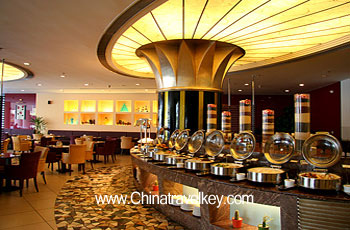 Restaurant of Hotel Equatorial Qingdao