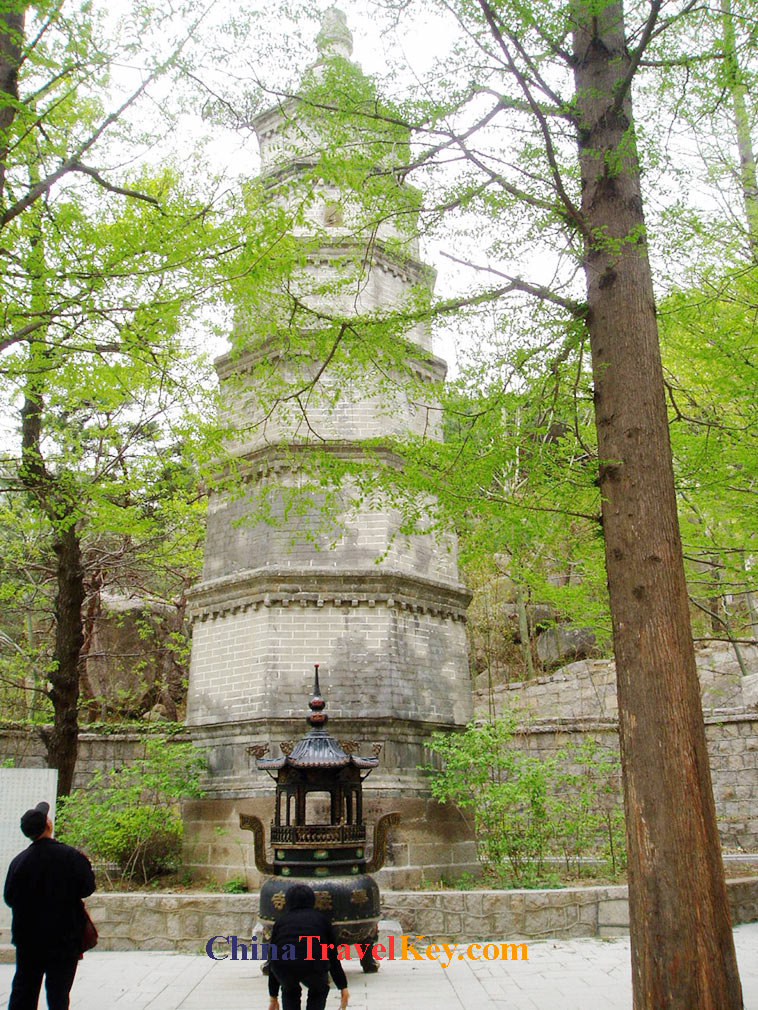 photo of huayan temple qingdao