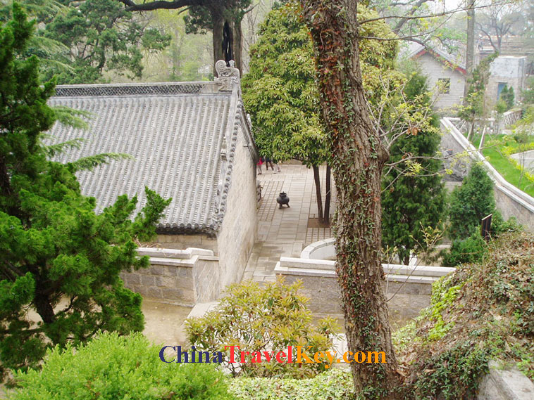 photo of qingdao taiqing palace