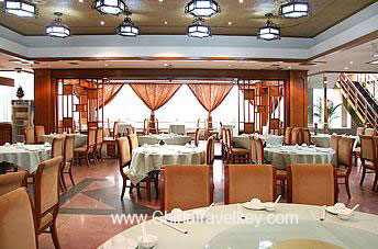 Restaurant of Hong Gang Hotel Shanghai 
