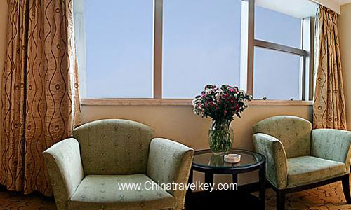Guestroom of New Century Hotel Shanghai