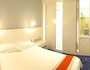 Guestroom of Noble Center Shanghai 