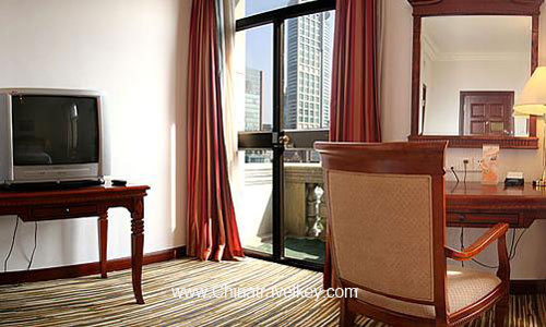 Guestroom of Pacific Hotel Shanghai 