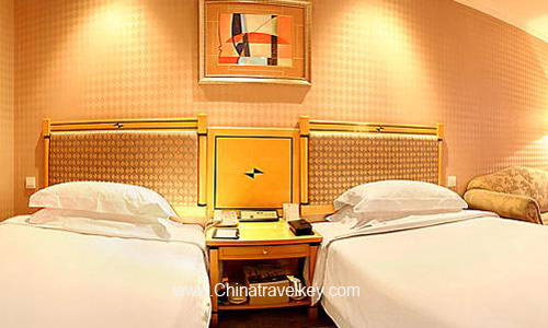 Guestroom of Ramada Plaza Shanghai