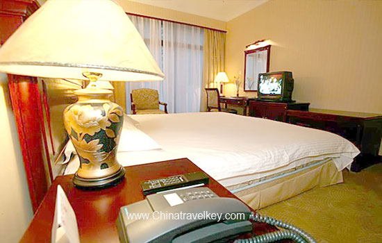 Guestroom of Seventh Heaven Hotel Shanghai