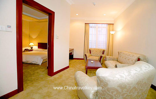Guestroom of Seventh Heaven Hotel Shanghai