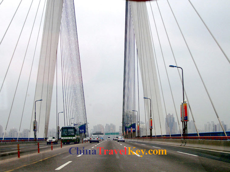 photo of shanghai nanpu bridge