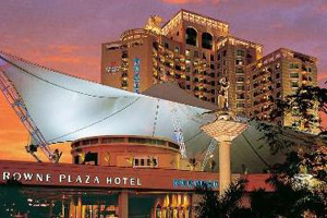 Exterior View of Crowne Plaza Hotel Shenzhen