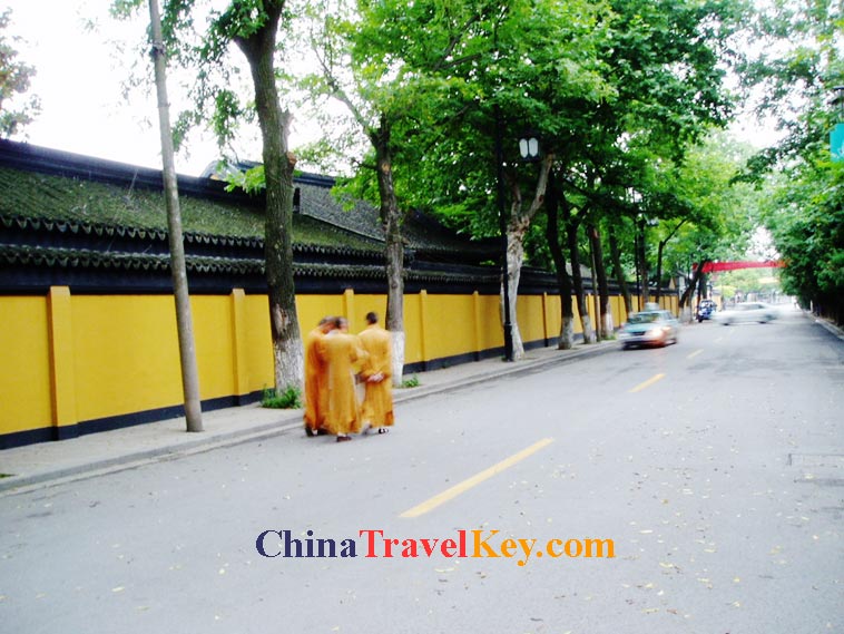 photo of suzhou hanshan temple