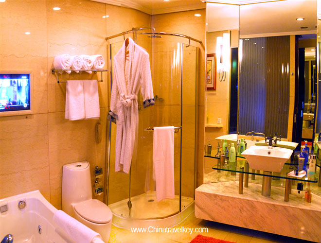 Guestroom of Caesar Palace Hotel Tianjin