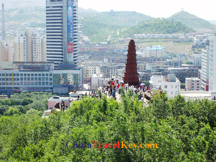 photo of urumchi red hill park