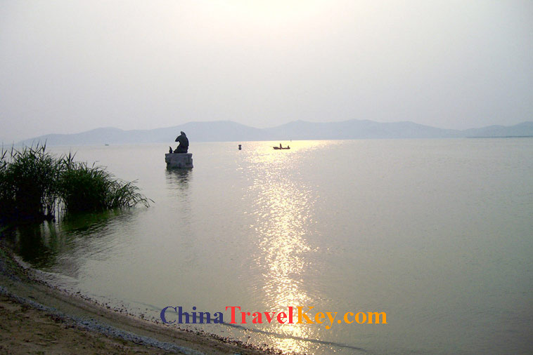 photo of wuxi lake tai