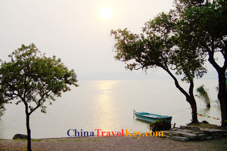 photo of wuxi lake tai