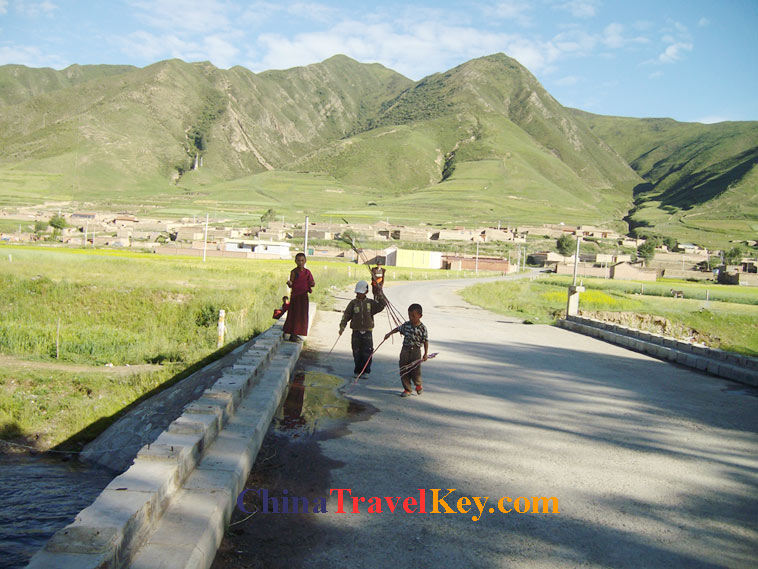 photo of xiahe view