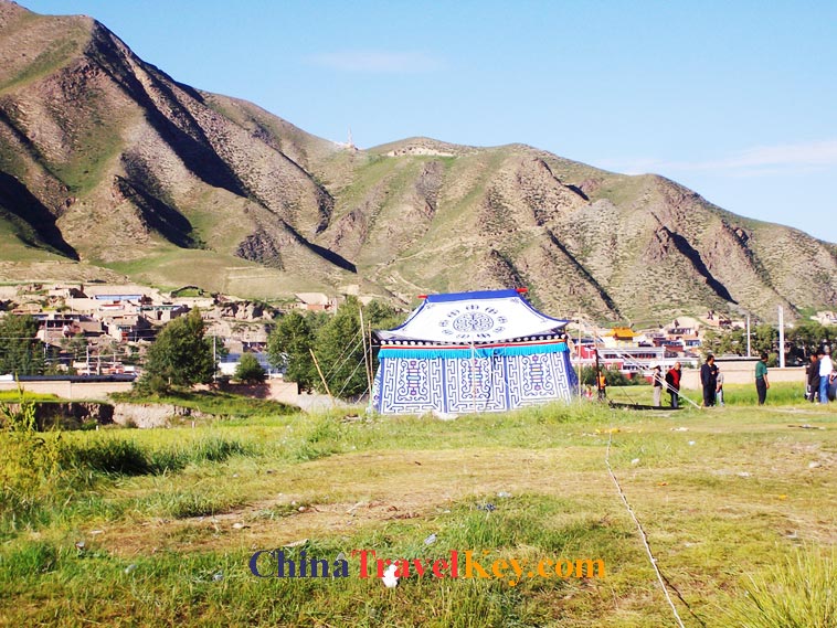 photo of xiahe view