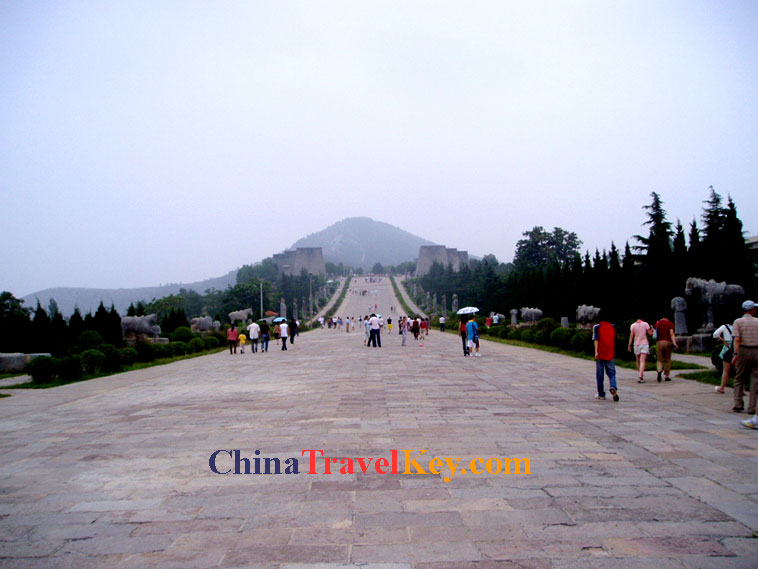 Qianling Tomb Photo(1st photo) 