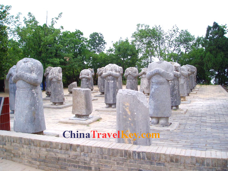 Qianling Tomb Photo(6th photo) 