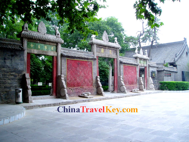 Stele Forest Photo(2nd photo) 