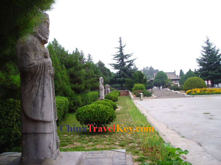 Yongtai Tomb (4th photo)