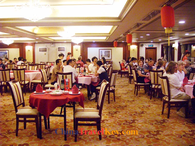 photo of oriental king ship dinning