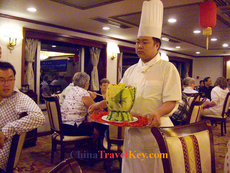 photo of oriental king ship dinning