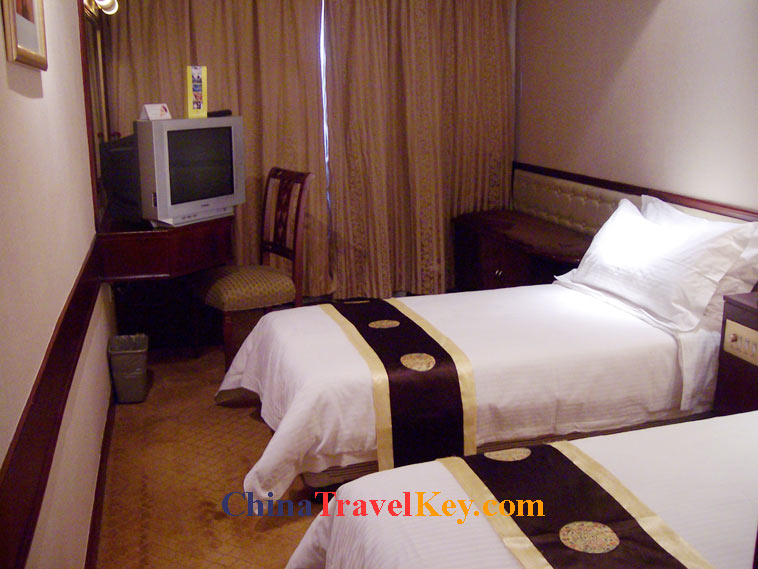 photo oriental king ship inside