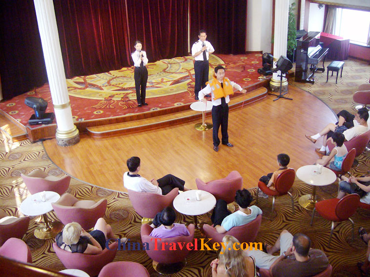 photo of oriental king ship performance