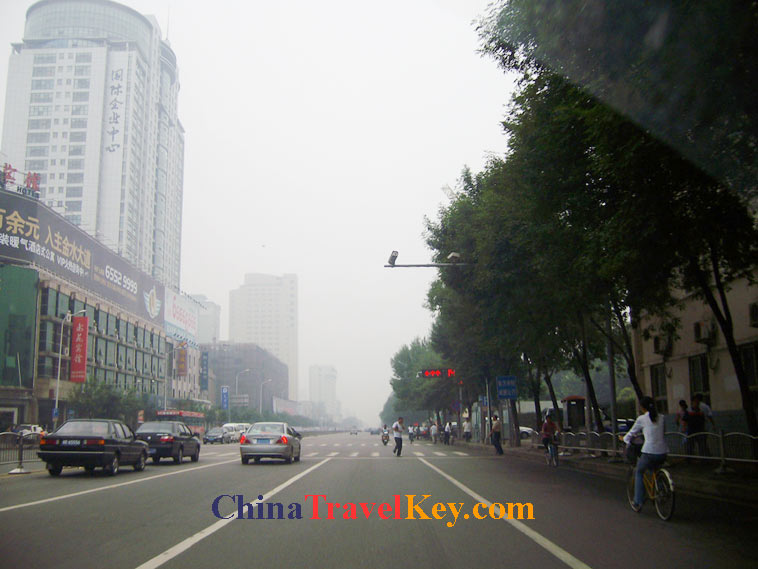 photo of zhengzhou street